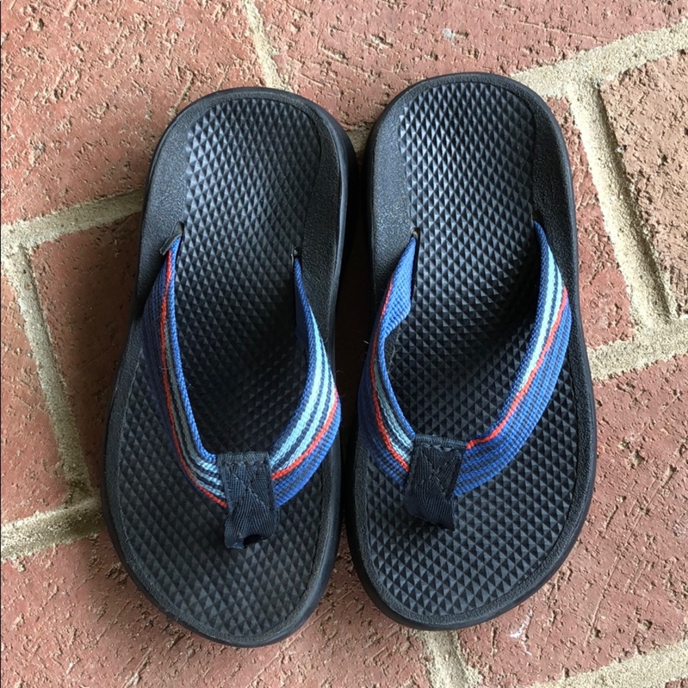 Chacos flipflops